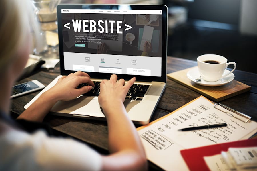 ทำเว็บไซต์บริษัท ราคาเท่าไหร่ในปี 2026